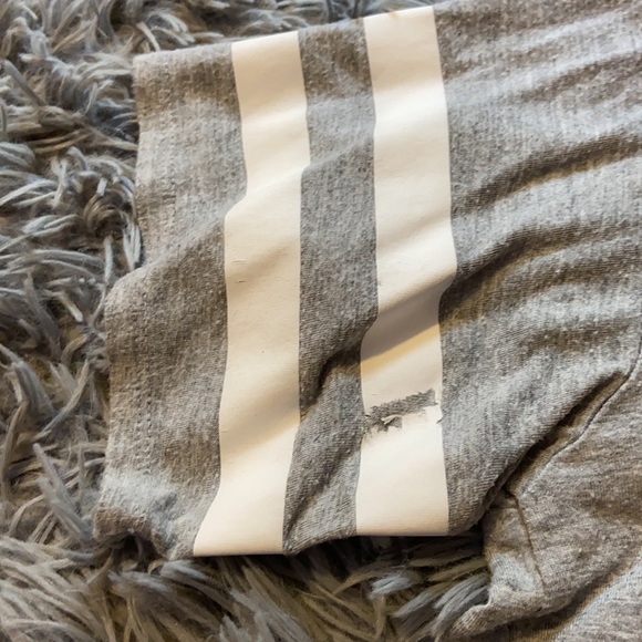 american eagle wide shirt, size S - Picture 5 of 5